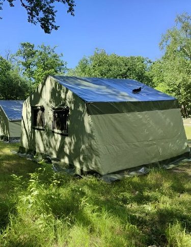Изготавливаем солдатские палатки в Дмитровске вместимостью <strong>до 70 человек</strong>